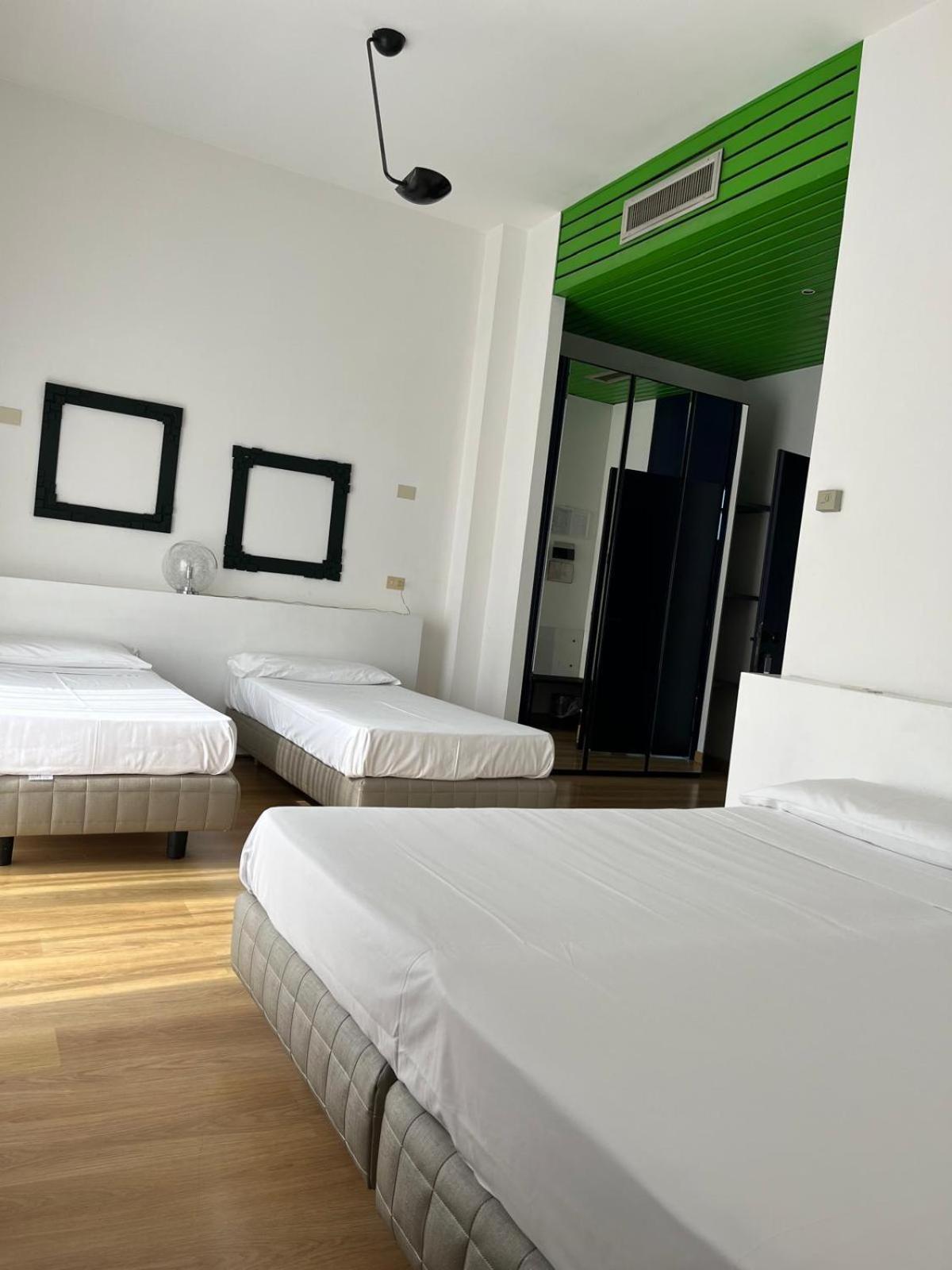 Park Hotel Residence Крема Екстер'єр фото