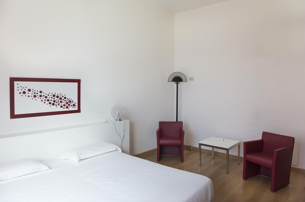 Park Hotel Residence Крема Екстер'єр фото